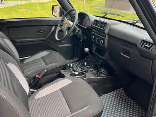 2025 Lada (ВАЗ) Niva Legend I, чёрный, 1200000 рублей, вид 4