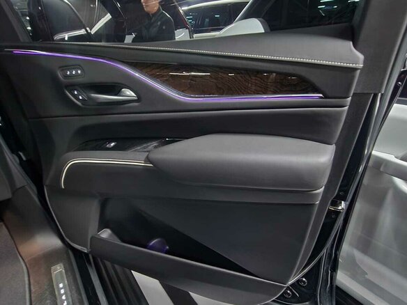 2021 Cadillac Escalade V, чёрный, 12000000 рублей - вид 14