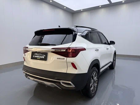 2022 Kia Seltos I, белый, 1970000 рублей, вид 4