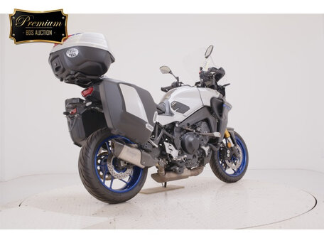 2020 Yamaha MT-09 Tracer (FJ-09), чёрный, 900000 рублей, вид 3