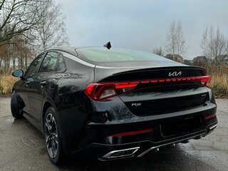 2022 Kia K5 III, чёрный, 1990000 рублей, вид 3