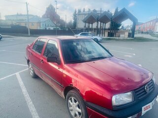1993 Volkswagen Vento, красный, 120000 рублей, вид 3
