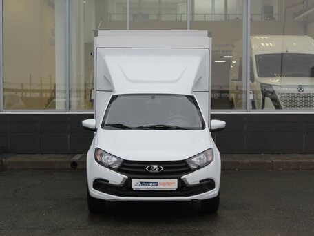 2024 LADA (ВАЗ) Granta, белый, 1780000 рублей, вид 3
