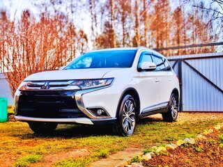 2016 Mitsubishi Outlander III Рестайлинг 2, белый, 2250000 рублей, вид 1