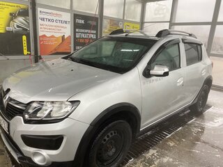 2016 Renault Sandero Stepway II, серебристый, 700000 рублей, вид 1