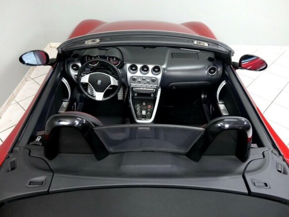 2010 Alfa Romeo 8C Competizione, красный - вид 12
