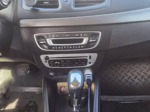 2014 Renault Megane III Рестайлинг 2, чёрный, 899000 рублей - вид 21