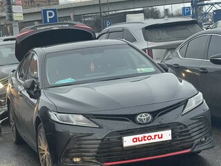 2022 Toyota Camry VIII (XV70) Рестайлинг, чёрный, 2800000 рублей, вид 4