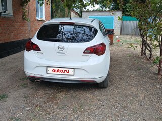 2012 Opel Astra J Рестайлинг, белый, 750000 рублей, вид 4