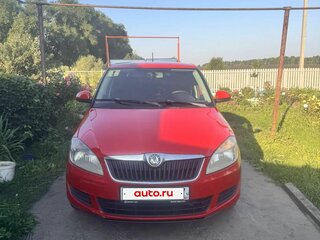 2013 Skoda Fabia II Рестайлинг, красный, 570000 рублей, вид 2