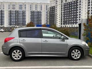 2012 Nissan Tiida I Рестайлинг, серый, 950000 рублей, вид 2