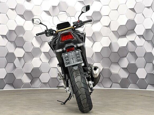 2025 Honda NC 750X, чёрный, 1299000 рублей - вид 5