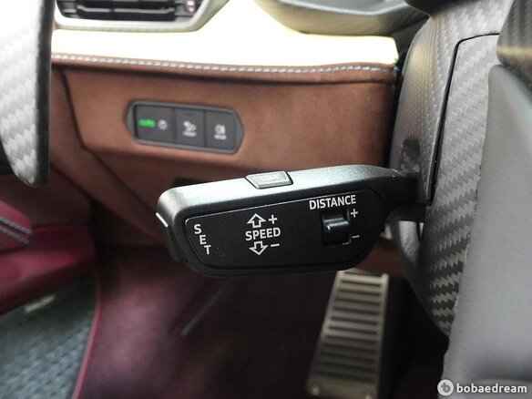 2026 Lamborghini Revuelto, фиолетовый, 70030480 рублей - вид 21