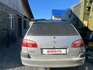 2001 Toyota Avensis I Рестайлинг, серебристый, 400000 рублей, вид 4