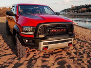 2011 Dodge RAM IV (DS/DJ), красный, 3250000 рублей, вид 1