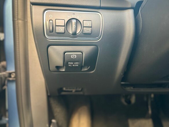 2013 Volvo S60 II Рестайлинг, синий, 1900000 рублей - вид 13