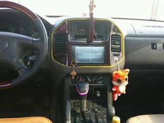 2000 Mitsubishi Montero III, серый, 700000 рублей, вид 5