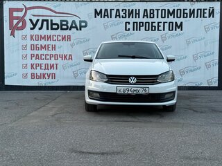 2017 Volkswagen Polo V Рестайлинг, белый, 849000 рублей, вид 2