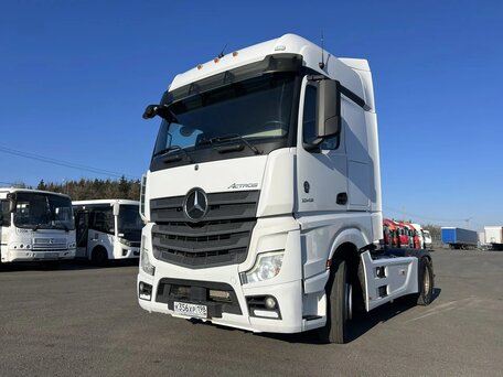 2020 Mercedes-Benz Actros, белый, 4950000 рублей, вид 2