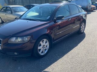 2005 Volvo S40 II, красный, 520000 рублей, вид 1