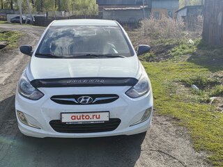 2014 Hyundai Solaris I, белый, 1030000 рублей, вид 1