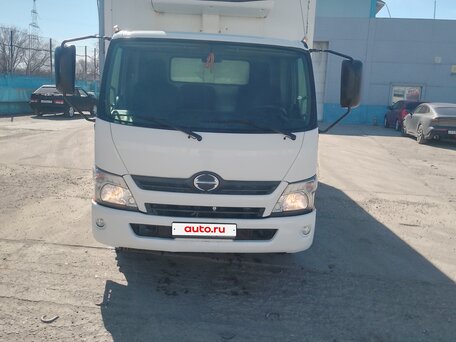 2017 Hino Series 300 (Dutro), белый, 2400000 рублей, вид 4