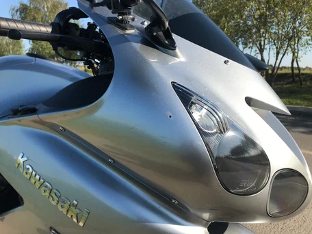 2007 Kawasaki ZZR 1400, серебристый, 650000 рублей, вид 3
