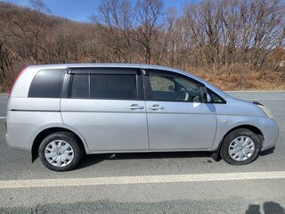 2005 Toyota ISis I, серый, 600000 рублей, вид 3