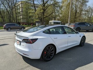 2019 Tesla Model 3 Performance I, белый, 2050000 рублей, вид 5