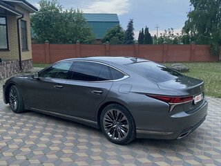 2018 Lexus LS 500 V, серый, 4500000 рублей, вид 4