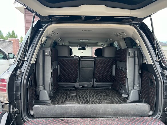2008 Toyota Land Cruiser 200 Series, чёрный, 2800000 рублей - вид 9