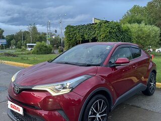 2017 Toyota C-HR I, красный, 1655000 рублей, вид 3