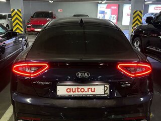 2020 Kia Stinger I, фиолетовый, 3000000 рублей, вид 2