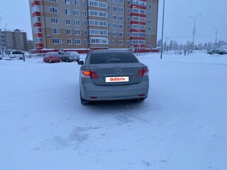 2010 Toyota Avensis III, серый, 1150000 рублей, вид 4