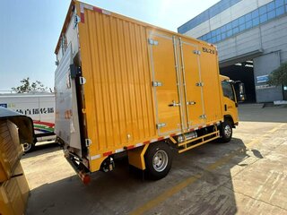 2026 Isuzu Elf (N-series), белый, 6300000 рублей, вид 2