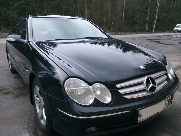 2003 Mercedes-Benz CLK-Класс 200 II (W209), чёрный - вид 1