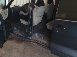 1993 Nissan Largo III (W30), серый, 630000 рублей, вид 5