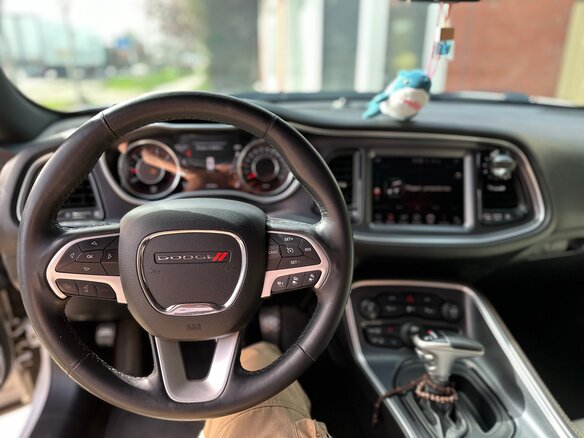 2014 Dodge Challenger R__T III Рестайлинг 2, белый, 5950000 рублей - вид 14