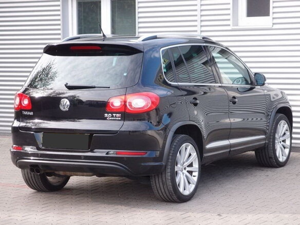 2011 Volkswagen Tiguan I, чёрный - вид 3