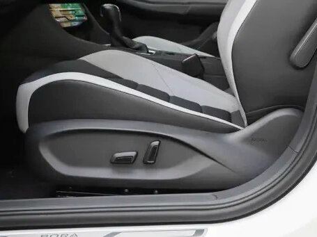 2025 Volkswagen Bora IV (China Market) Рестайлинг, коричневый, 2215000 рублей - вид 9