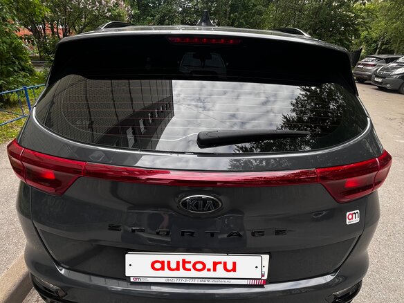 2021 Kia Sportage IV Рестайлинг, серый, 3150000 рублей - вид 1