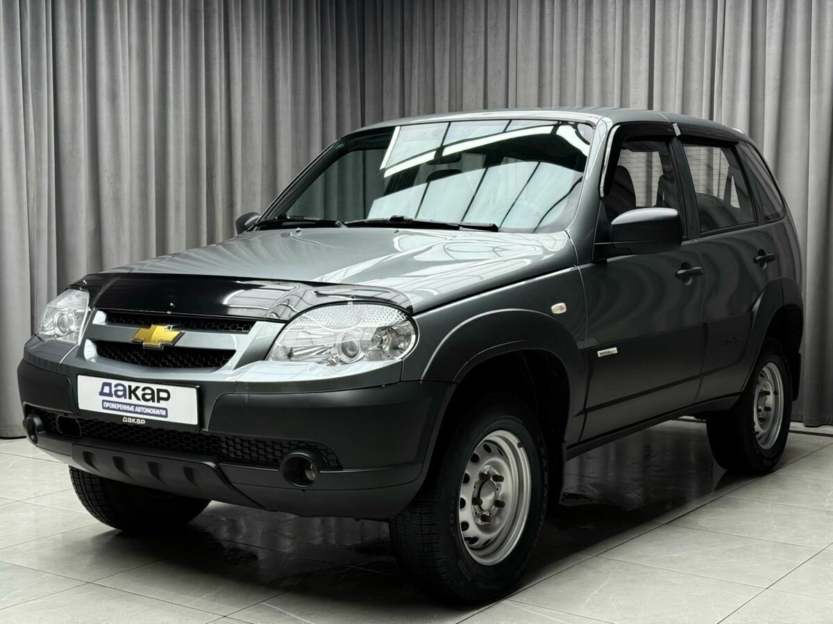 Открыть фотографии: Chevrolet Niva I Рестайлинг