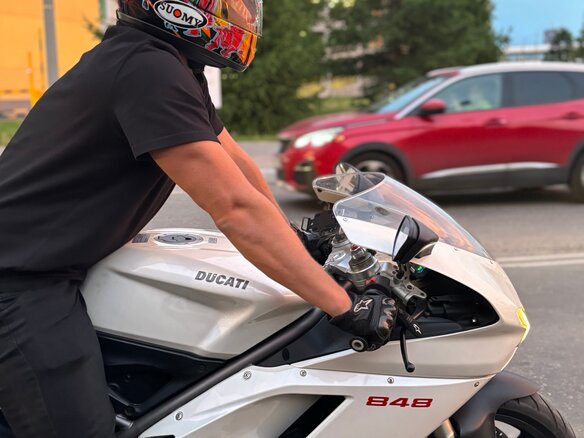 2009 Ducati 848, белый, 699000 рублей - вид 11