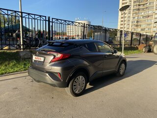 2018 Toyota C-HR I, серый, 1950000 рублей, вид 4