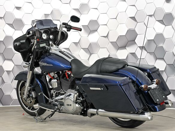 2011 Harley-Davidson Street Glide, синий, 1077000 рублей - вид 7