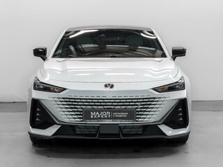 2023 Changan UNI-V I, белый, 2240000 рублей, вид 2