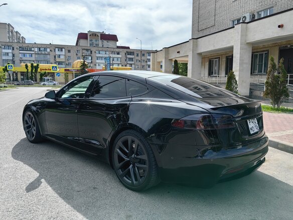2021 Tesla Model S Plaid I Рестайлинг 2, чёрный, 8600000 рублей - вид 13