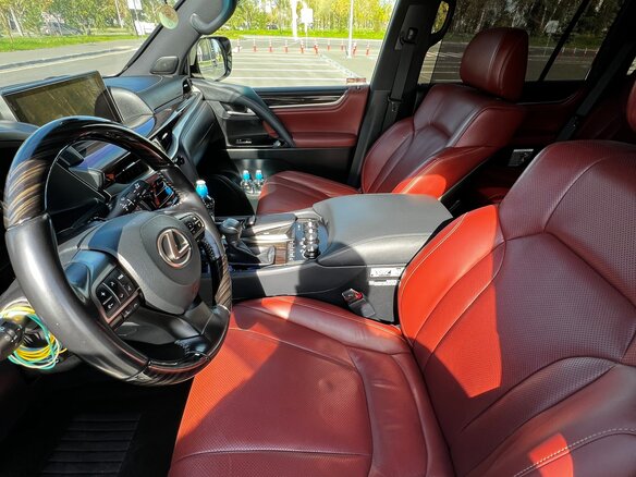 2019 Lexus LX 450d III Рестайлинг 2, белый, 8585585 рублей - вид 5