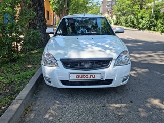 2015 Lada (ВАЗ) Priora I Рестайлинг, белый, 530000 рублей, вид 2