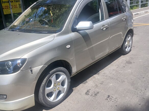 2004 Mazda 2 I (DY), серый, 370000 рублей - вид 6
